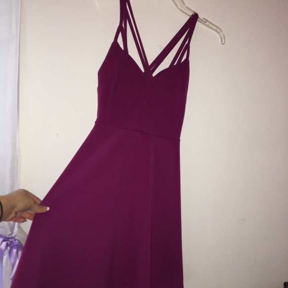 Lulu’s Dress - Picture 2 of 7